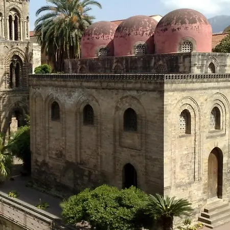 Dagnino House - Luxury In The Center Of